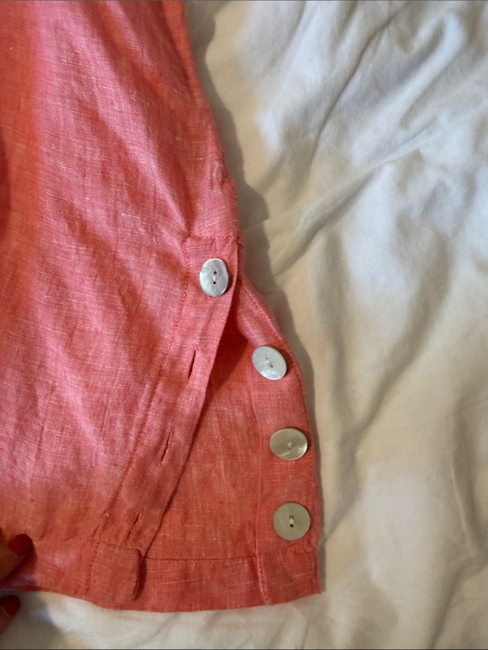 Tahari Coral/ Pink V-Neck Linen Blouse size 2x like new - Picture 5 of 8